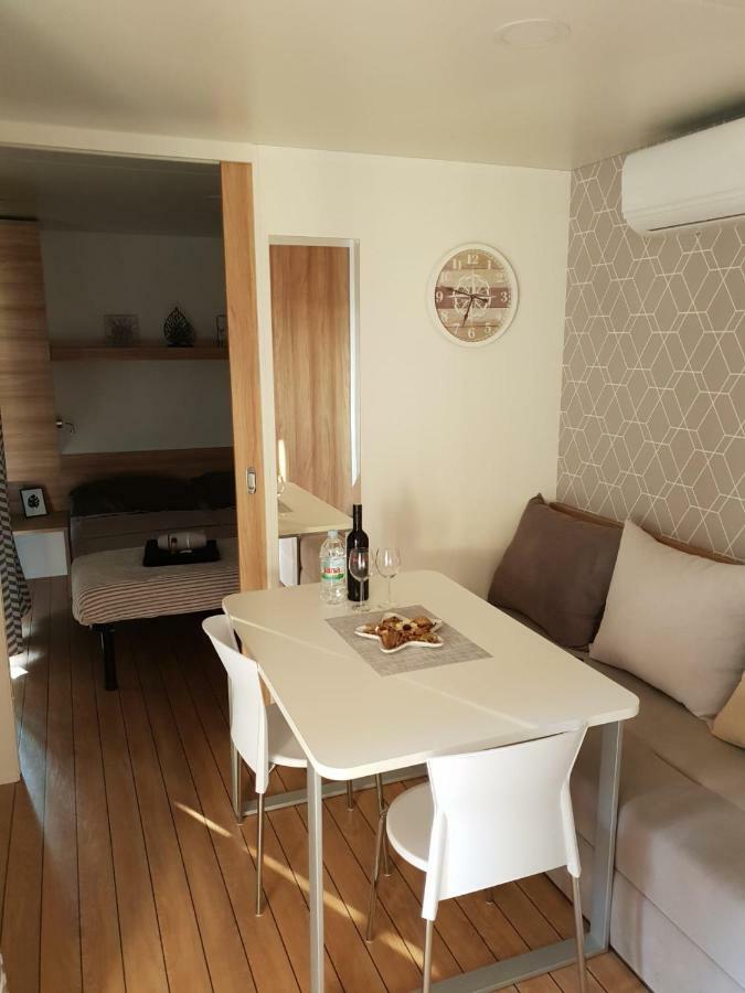 Seahorse Mobile Home, Soline Biograd Biograd Na Moru Exterior photo