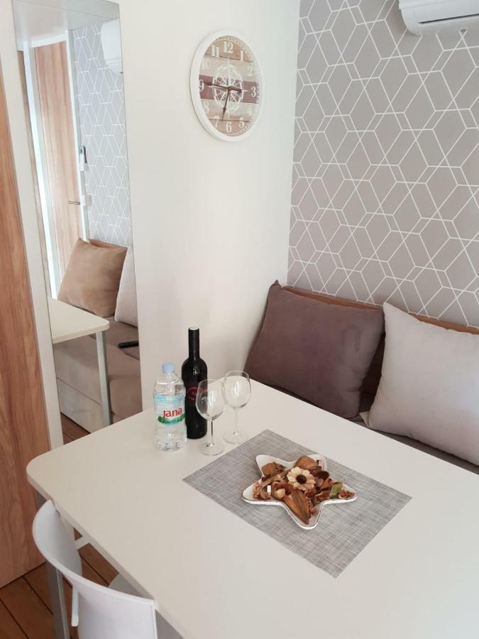 Seahorse Mobile Home, Soline Biograd Biograd Na Moru Exterior photo